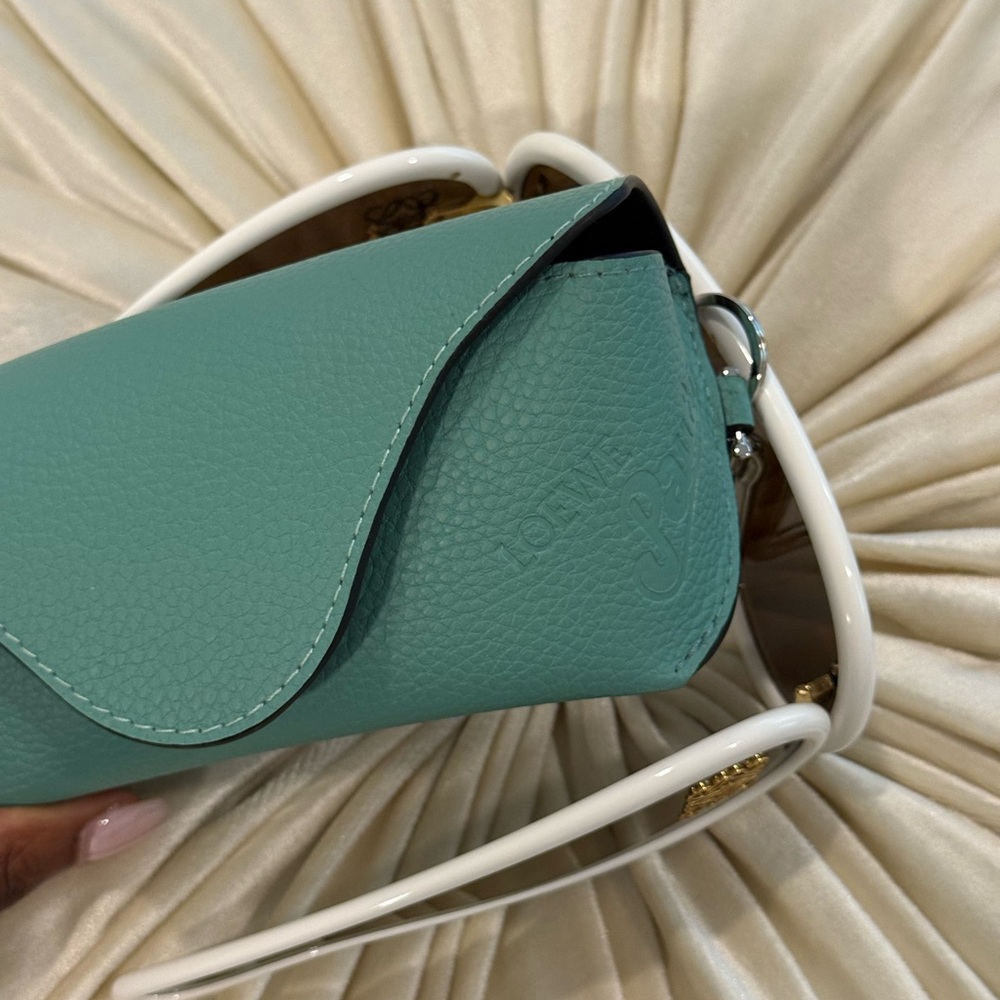 Loewe Wave Mask Sunglasses - Picture 3 of 5